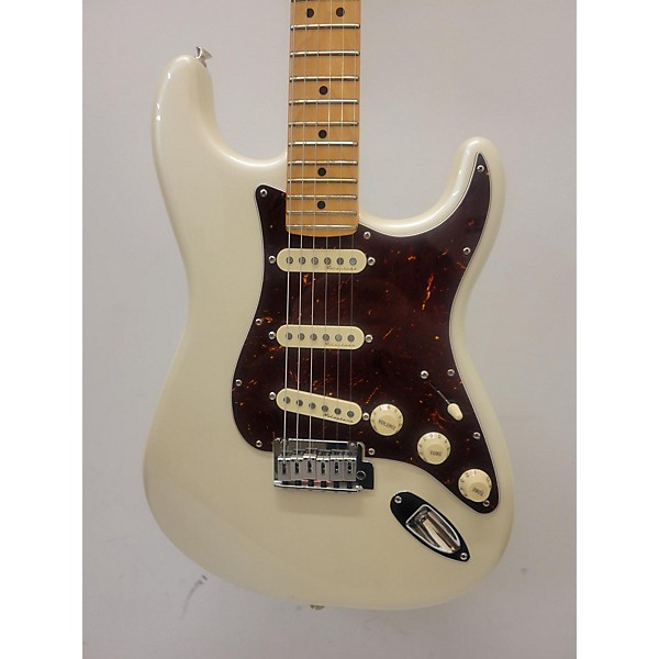 Used Fender Used 2021 Fender Player Plus Stratocaster Olympic White Solid Body Electric Guitar