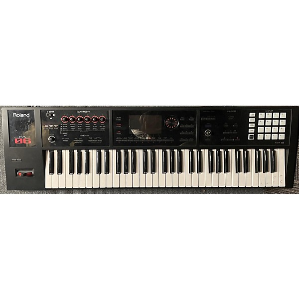 Used Roland FA06 Keyboard Workstation