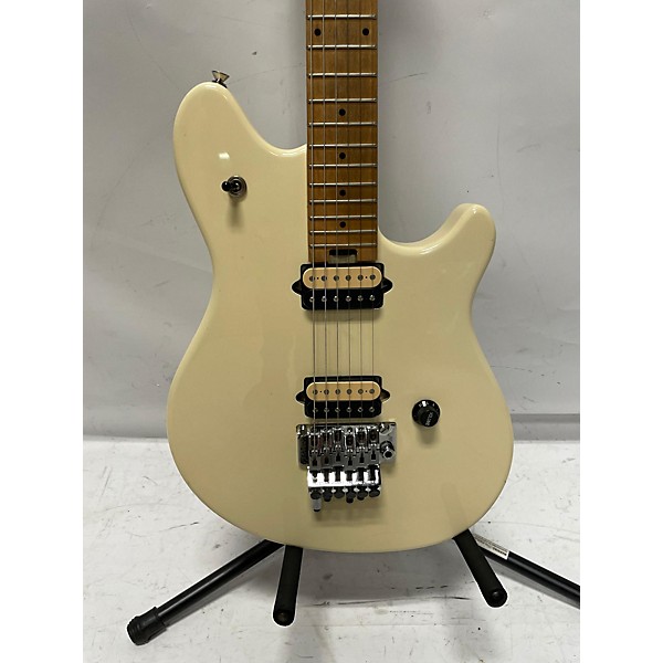 Used Peavey Used Peavey Wolfgang Special Vintage White Solid Body Electric Guitar