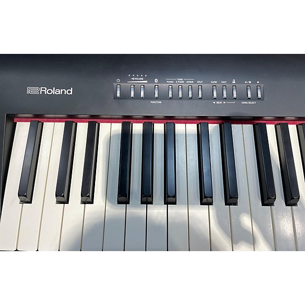 Used Roland FP30 Digital Piano