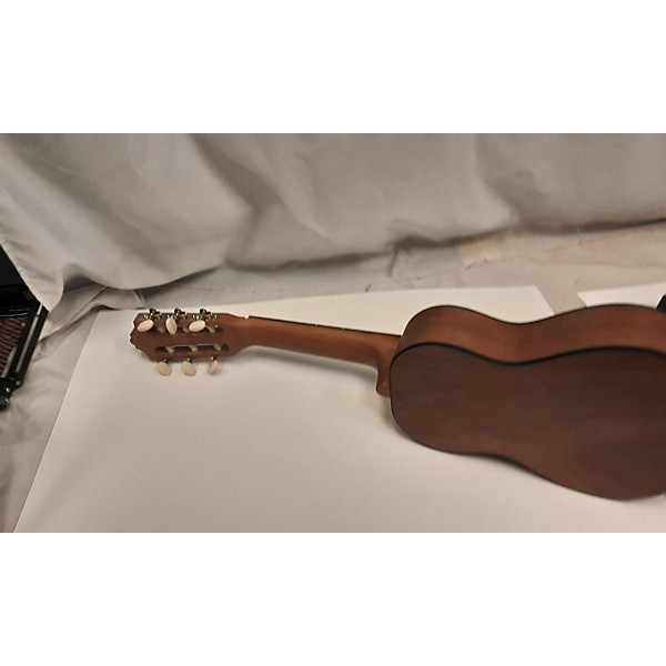 Used Yamaha GL1 Guitalele Ukulele