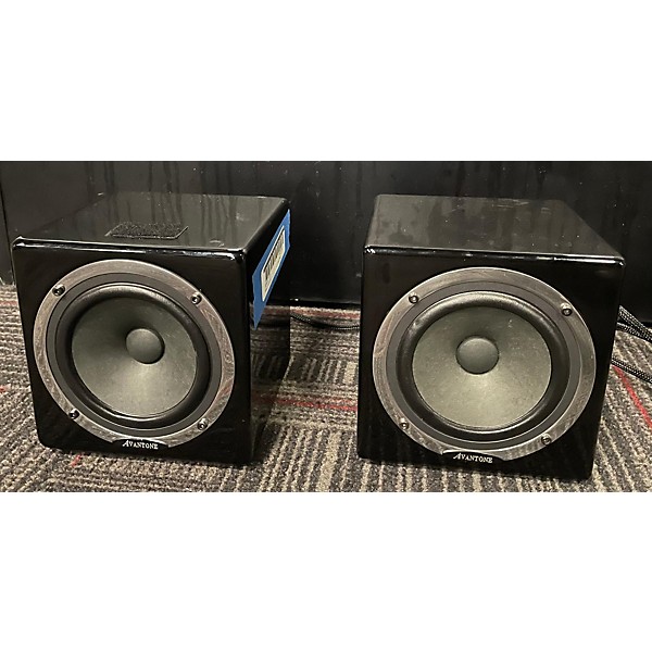 Used Avantone Mixcube [Pair] Powered Monitor