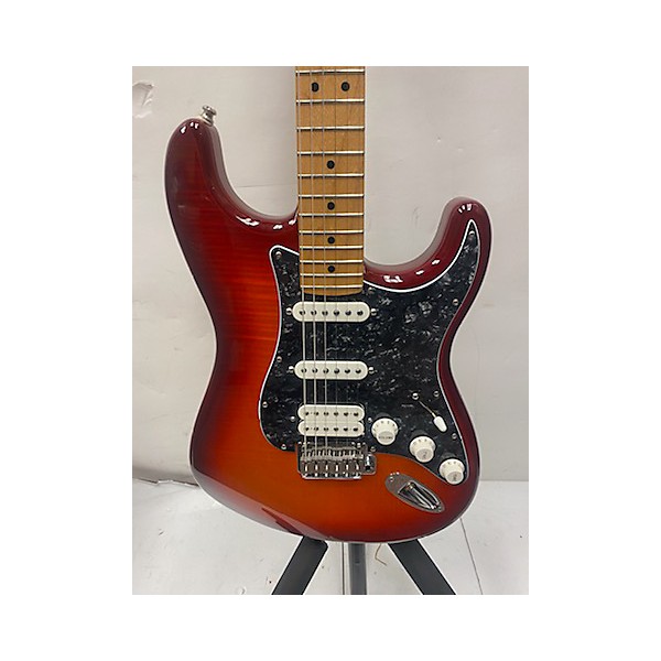 Used Fender Used Fender Player Stratocaster HSS Plus Top Vintage Sunburst Solid Body Electric Guitar