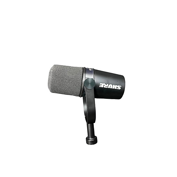 Used Shure MV7 Dynamic Microphone