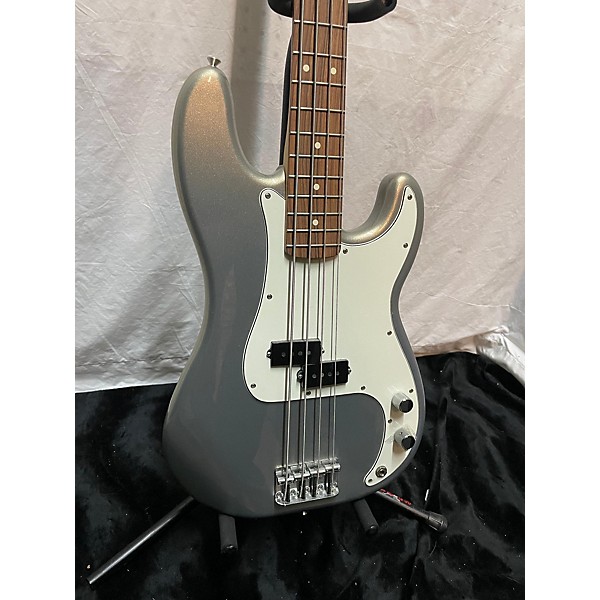 Used Fender Used Fender Player Precision Bass Silver Electric Bass Guitar