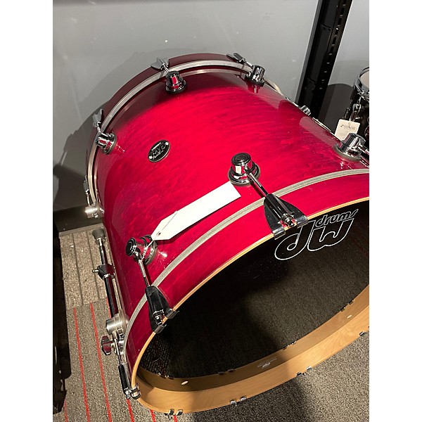 Used DW 22X18 Performance Series Bass Drum Drum