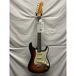 Used Fender Used Fender American Vintage II 61 REISSUE 2 Color Sunburst Solid Body Electric Guitar