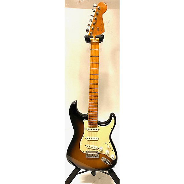 Used Fender Used 2008 Fender American Deluxe Stratocaster 2 Color Sunburst Solid Body Electric Guitar