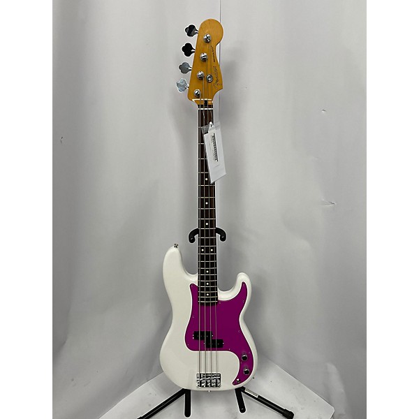 Used Fender Used Fender Player II Precision White Electric Bass Guitar