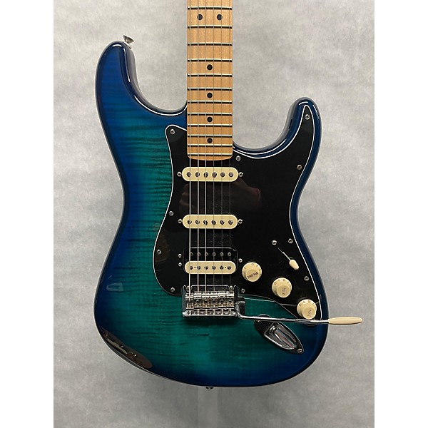 Used Fender Used Fender Player Plus Stratocaster Plus Top HSS Blue Burst Solid Body Electric Guitar