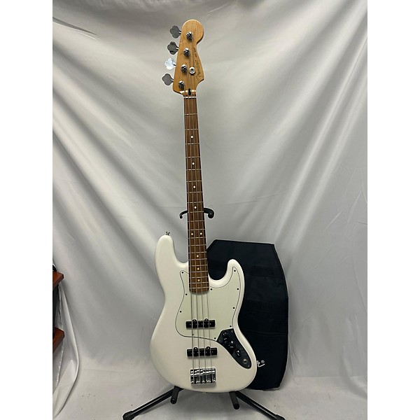 Used Fender Used Fender Player Jazz Bass Polar White Electric Bass Guitar