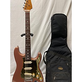 Used Fender Used 1999 Fender 1960S Stratocaster Burgundy Mist Metalic Solid Body Electric Guitar