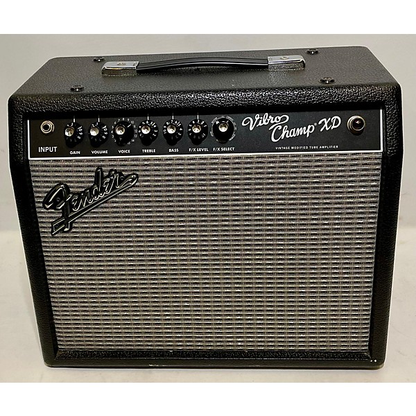 Used Fender Vibro Champ XD 5W 1X8 Guitar Combo Amp