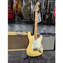 Used Fender Used Fender Player Stratocaster Yellow Solid Body Electric Guitar