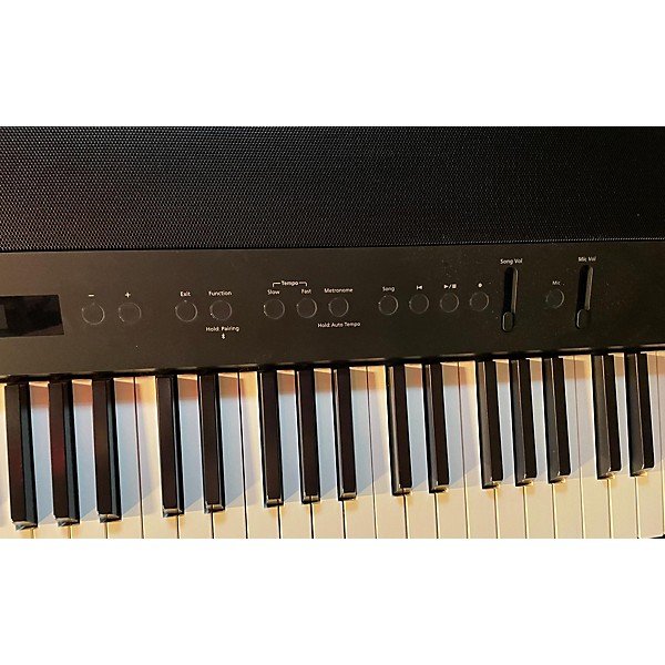 Used Roland FP-90X Stage Piano