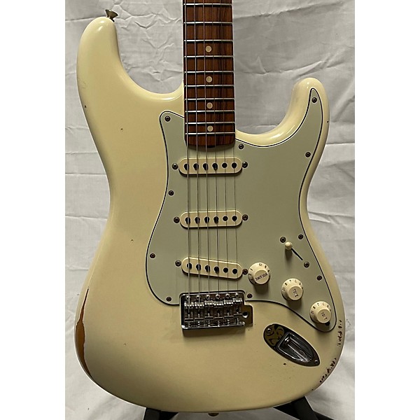 Used Fender Used Fender Road Worn 1960S Stratocaster Olympic White Solid Body Electric Guitar