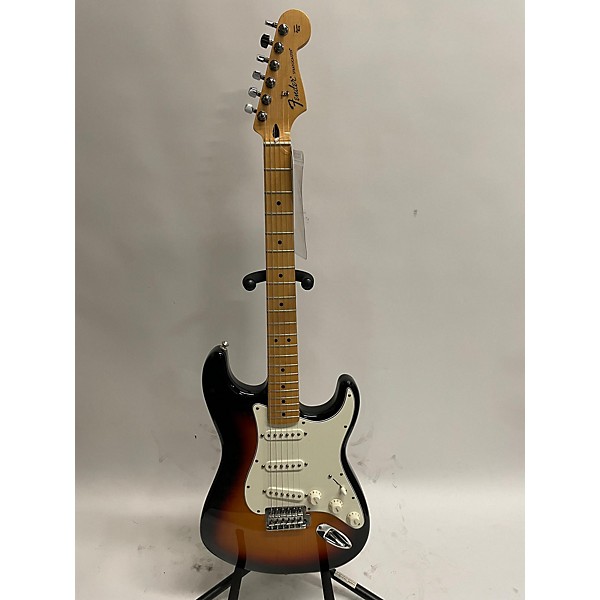 Used Fender Used Fender Standard Stratocaster Brown Sunburst Solid Body Electric Guitar