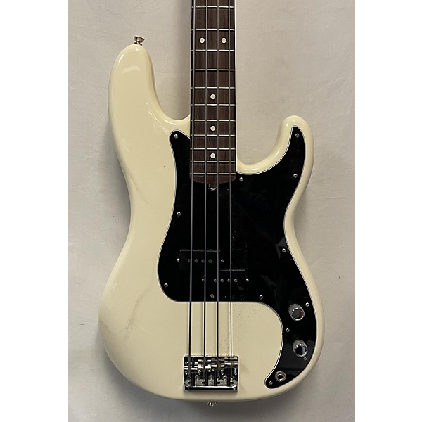 Used Fender Used Fender American Professional II Precision Bass Olympic White Electric Bass Guitar