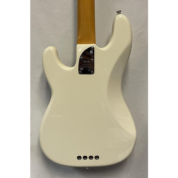 Used Fender Used Fender American Professional II Precision Bass Olympic White Electric Bass Guitar