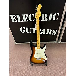 Used Fender Used Fender 1959 American Vintage Stratocaster 3 Tone Sunburst Solid Body Electric Guitar