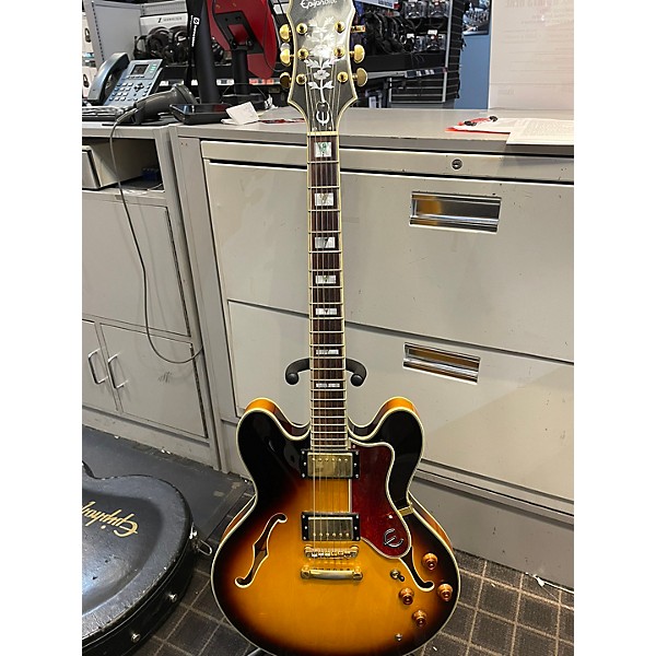 Used Epiphone Used Epiphone Sheraton Sunburst Hollow Body Electric Guitar