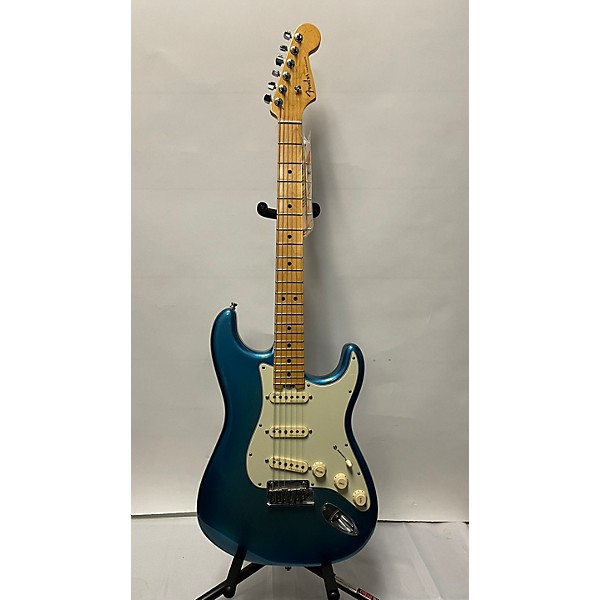 Used Fender Used Fender American Elite Stratocaster Sky Burst Metallic Solid Body Electric Guitar