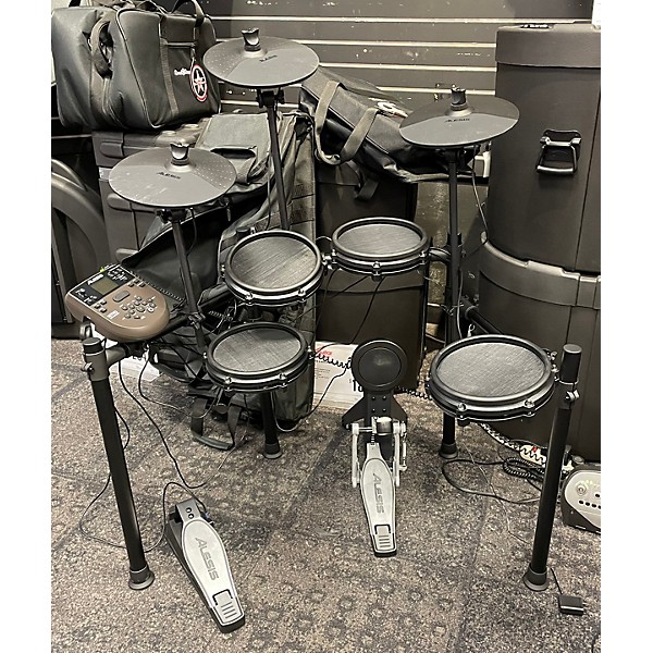 Used Alesis Nitro Mesh 8-piece Electric Drum Set