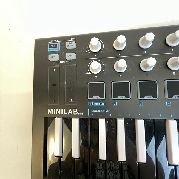 Used Arturia Used Arturia Minilab MKII MIDI Controller