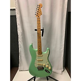 Used Fender Used Fender Player Stratocaster Limited Edition Surf Green Solid Body Electric Guitar