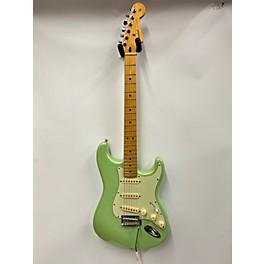 Used Fender Used Fender Player Stratocaster Surf Green Solid Body Electric Guitar