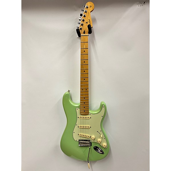 Used Fender Used Fender Player Stratocaster Surf Green Solid Body Electric Guitar