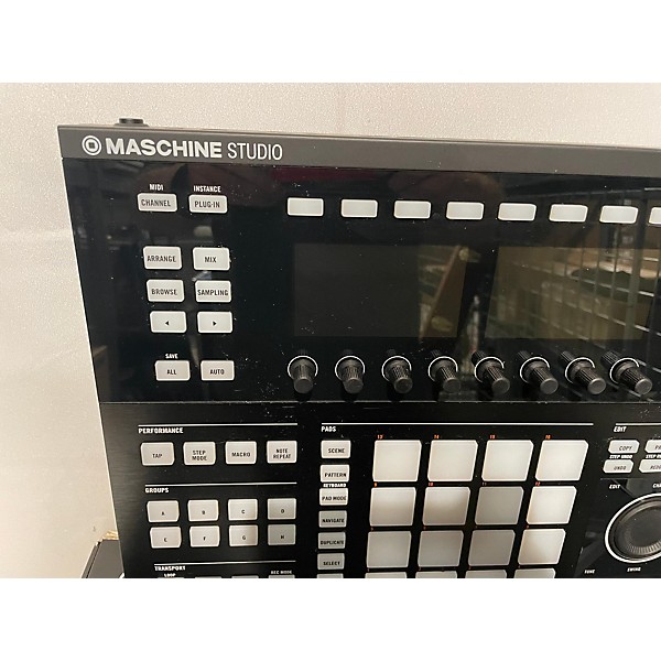 Used Native Instruments Used Native Instruments Maschine Studio MIDI Controller