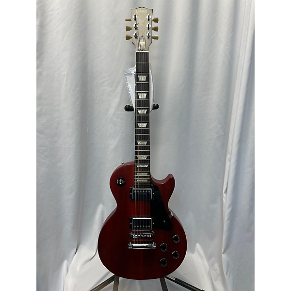 Used Gibson Used Gibson Les Paul Studio Worn Cherry Solid Body Electric Guitar