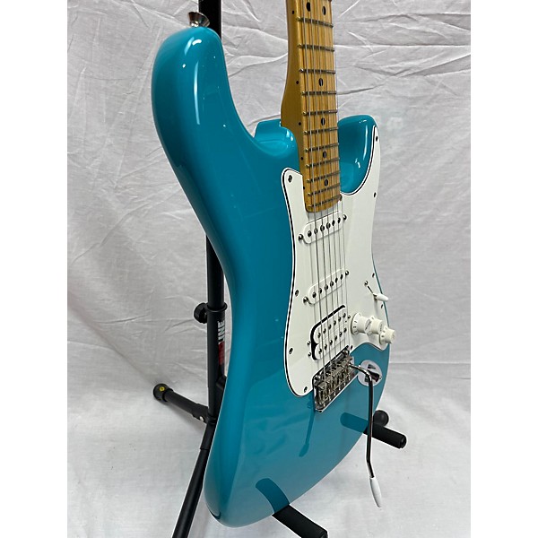 Used Fender Used Fender American Professional II Stratocaster MIAMI BLUE Solid Body Electric Guitar