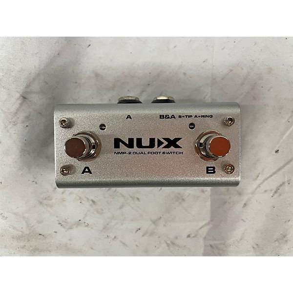 Used NUX Loop Core Deluxe Bundle Effect Pedal Package