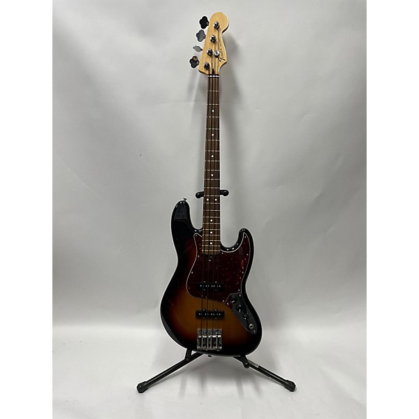 Used Fender Used Fender Standard Jazz Bass Sunburst Electric Bass Guitar