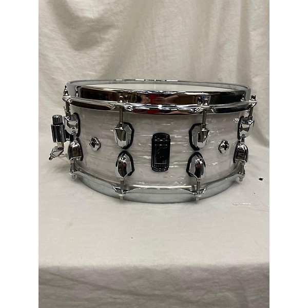 Used Mapex Used Mapex 6X14 Black Panther Heritage Snare Drum White Strata