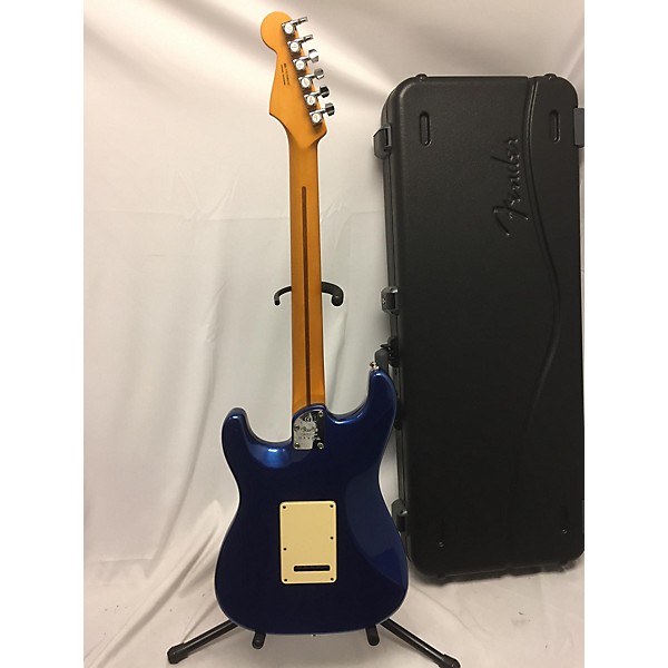 Used Fender Used Fender American Ultra Stratocaster Cobra Blue Solid Body Electric Guitar