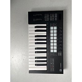 Used Novation Used Novation Launchkey 25 Key MIDI Controller