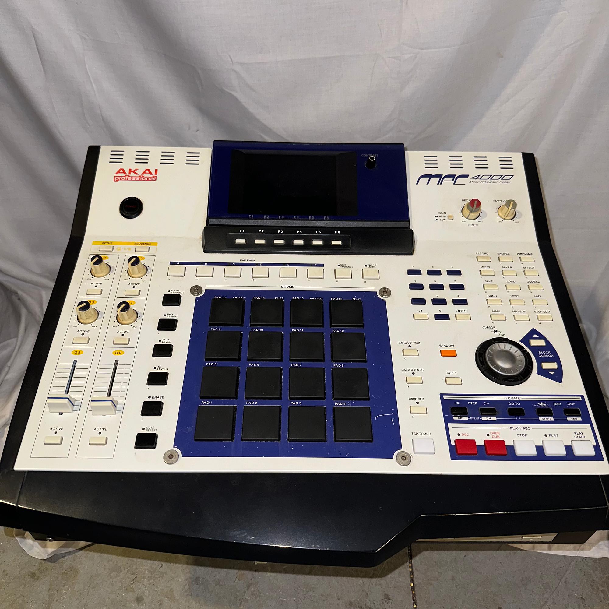 Used Akai Professional MPC4000 | Guitar Center