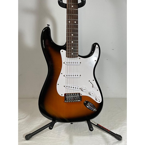 Used Squier Used Squier Sonic Stratocaster 2 Color Sunburst Solid Body Electric Guitar