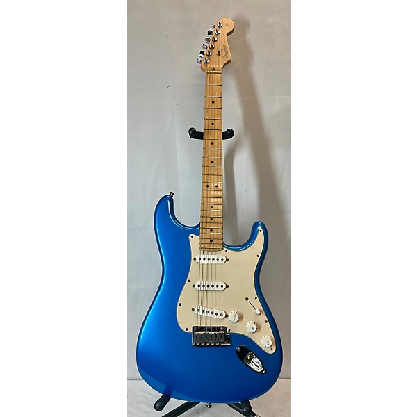 Used Used Fender American Standard Stratocaster Blue Solid Body Electric Guitar