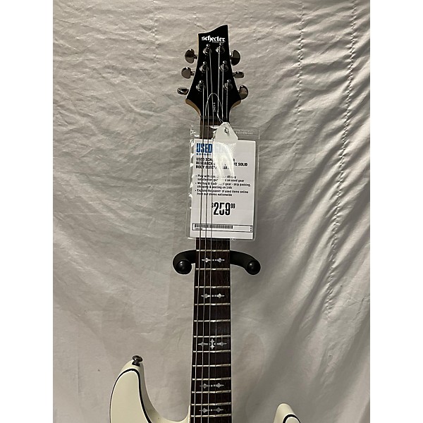 Used Schecter Guitar Research Used Schecter Guitar Research Omen 6 White Solid Body Electric Guitar