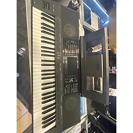 Used Yamaha Used Yamaha PSRSX900 61 Key Keyboard Workstation