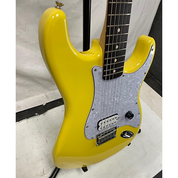 Used Fender Used Fender Tom DeLonge Stratocaster With Invader SH8 Pickup Graffiti Yellow Solid Body Electric Guitar