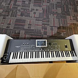 Used KORG PA3X 76 Key Keyboard Workstation