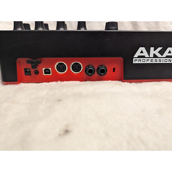 Used Akai Professional Used Akai Professional MPK225 25-Key MIDI Controller