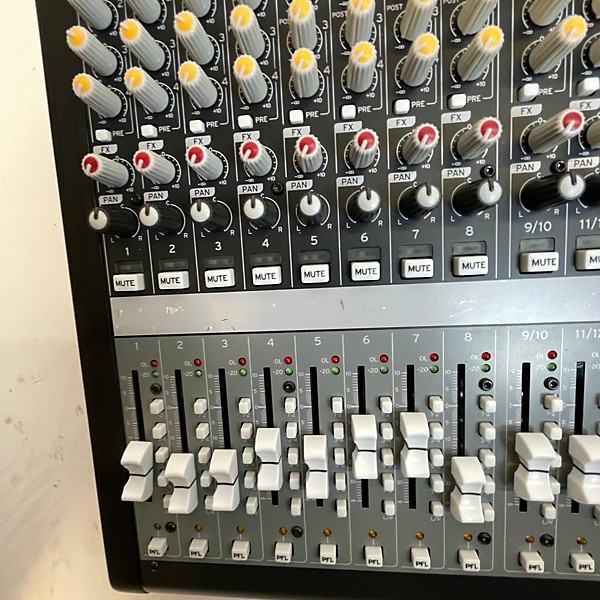 Used Used KORG Mw-1608 Digital Mixer