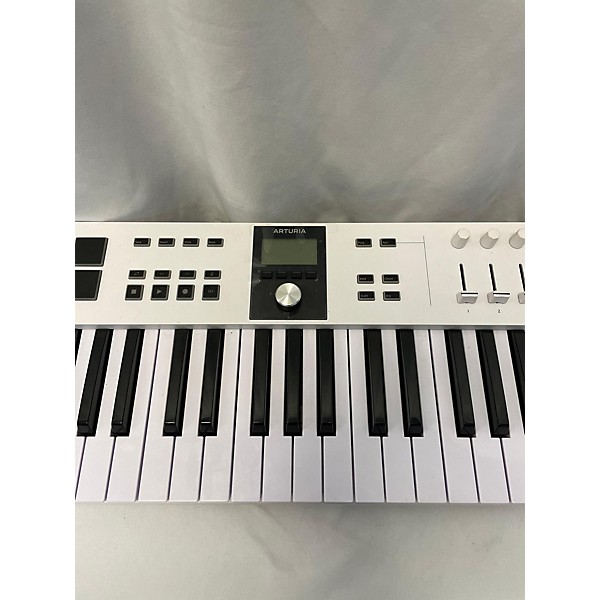 Used Arturia Used Arturia Keylab Essential 61 MIDI Controller