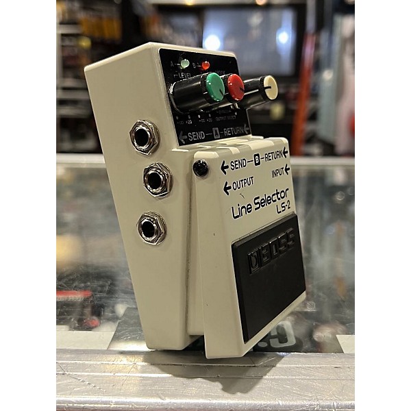 Used BOSS LS2 Line Selector Pedal | Guitar Center